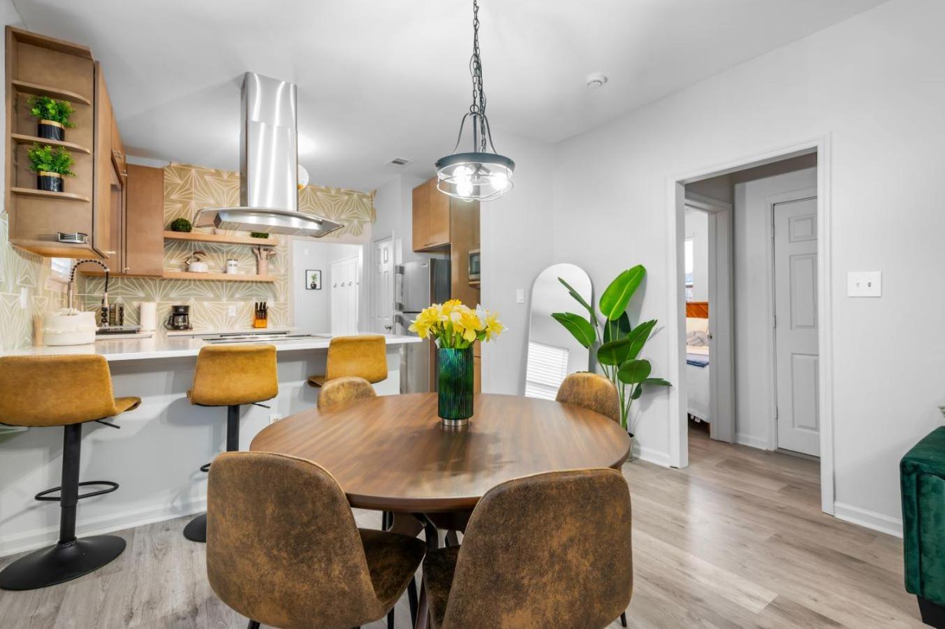 5Min To River Street, Dt - Spacious - Free Parking Savannah Exteriér fotografie